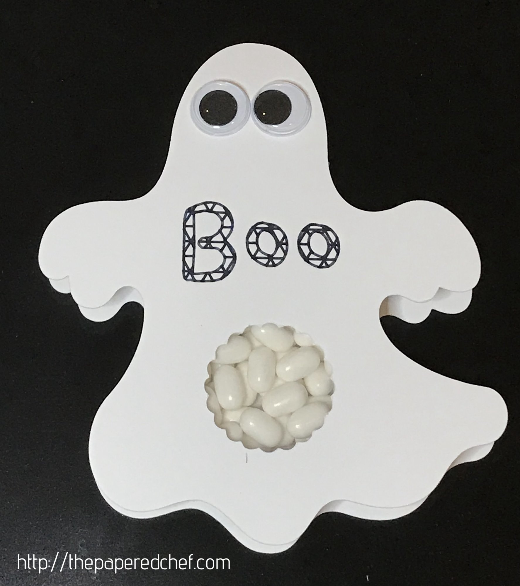 Tic-Tac Ghosts using the Brother ScanNCut
